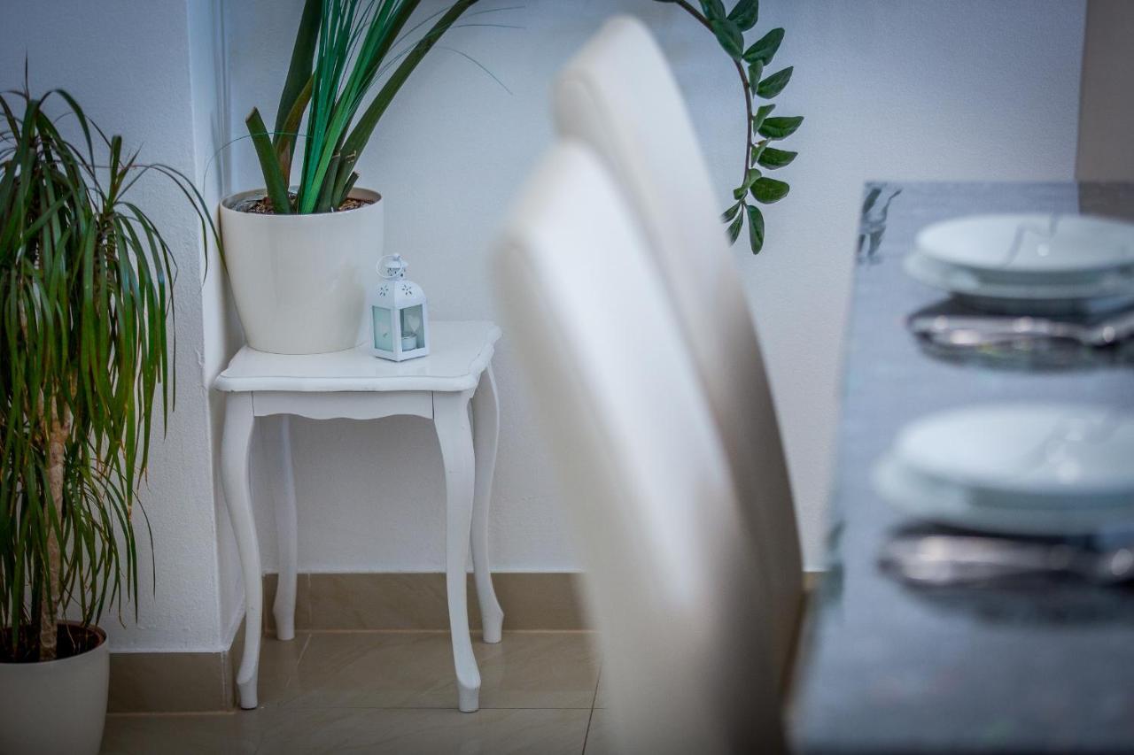 Apartment Luni Lokva Rogoznica Eksteriør billede